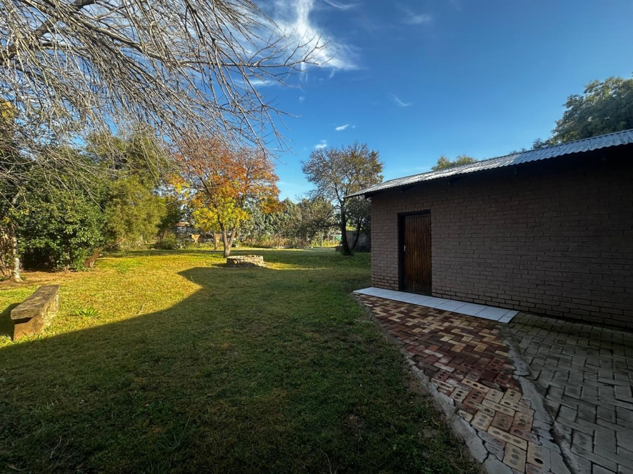 4 Bedroom Property for Sale in Dealesville Free State